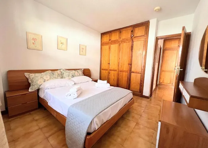 Poblado Marinero, Los Gigantes 1 Room